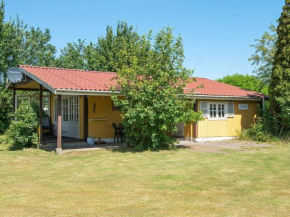 Lavish Holiday Home in Jutland with Roofed Terrace, Nordborg